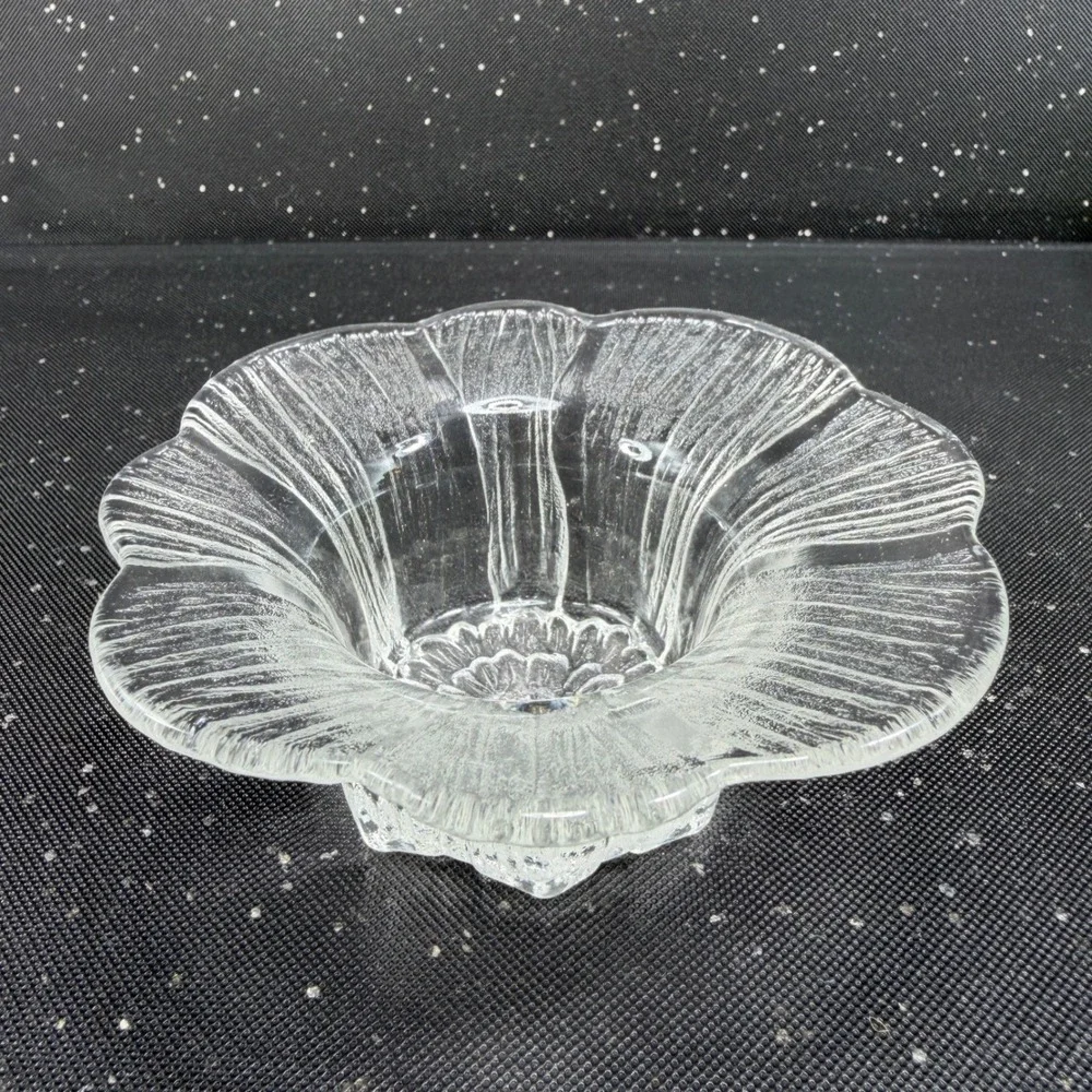 Lasisepat Mantsala Flower Candle Holder Votive Clear Textured Glass Finland 4in